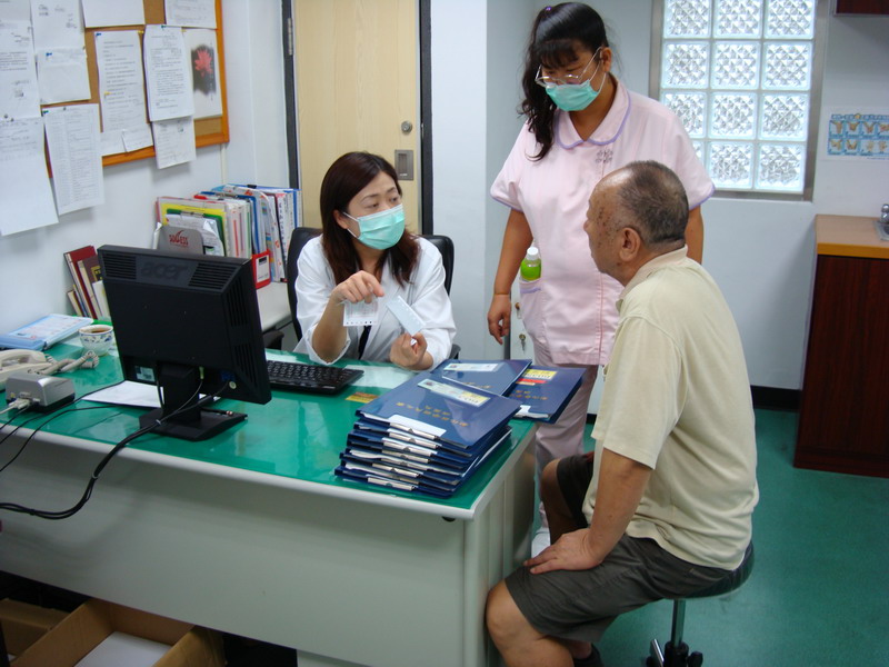 彰化榮譽國民之家保健組醫護服務介紹