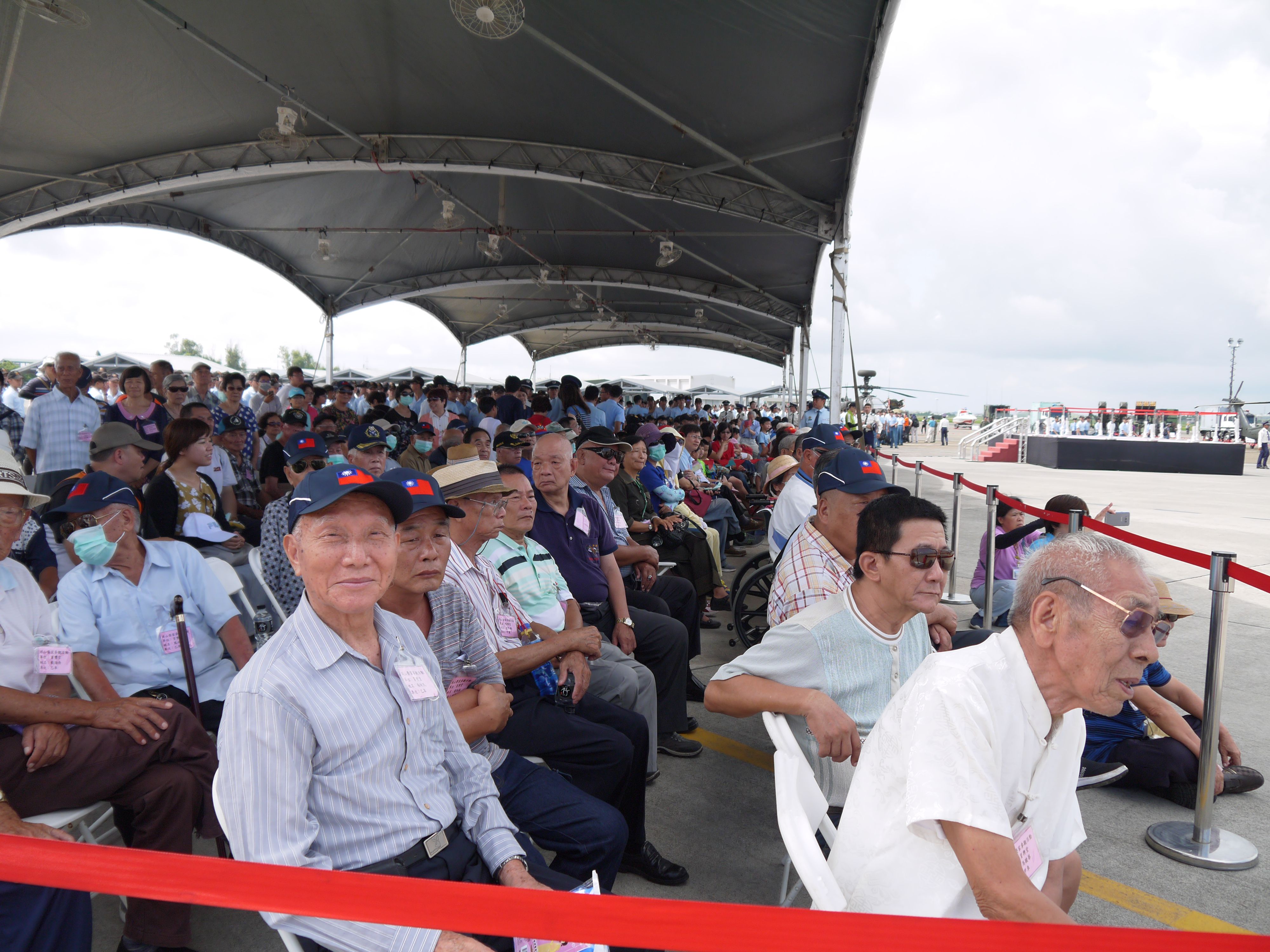 岡山榮家榮民眷前往空軍官校參加國防知性之旅活動