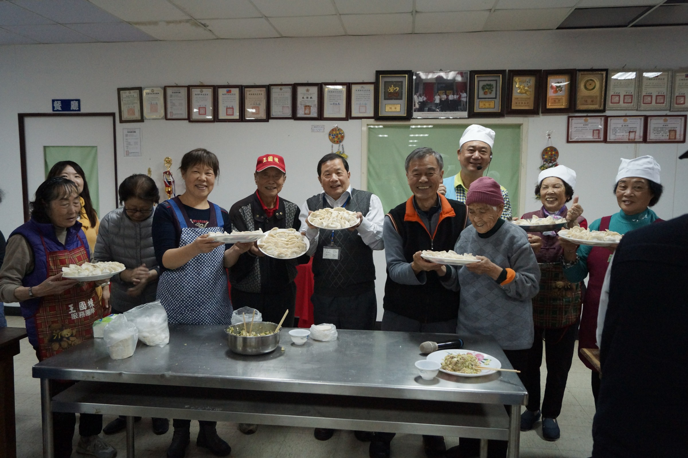 八德榮家「眷村好食光，麵麵好聚道」歡喜迎新春系列活動-懷舊眷村水餃製作