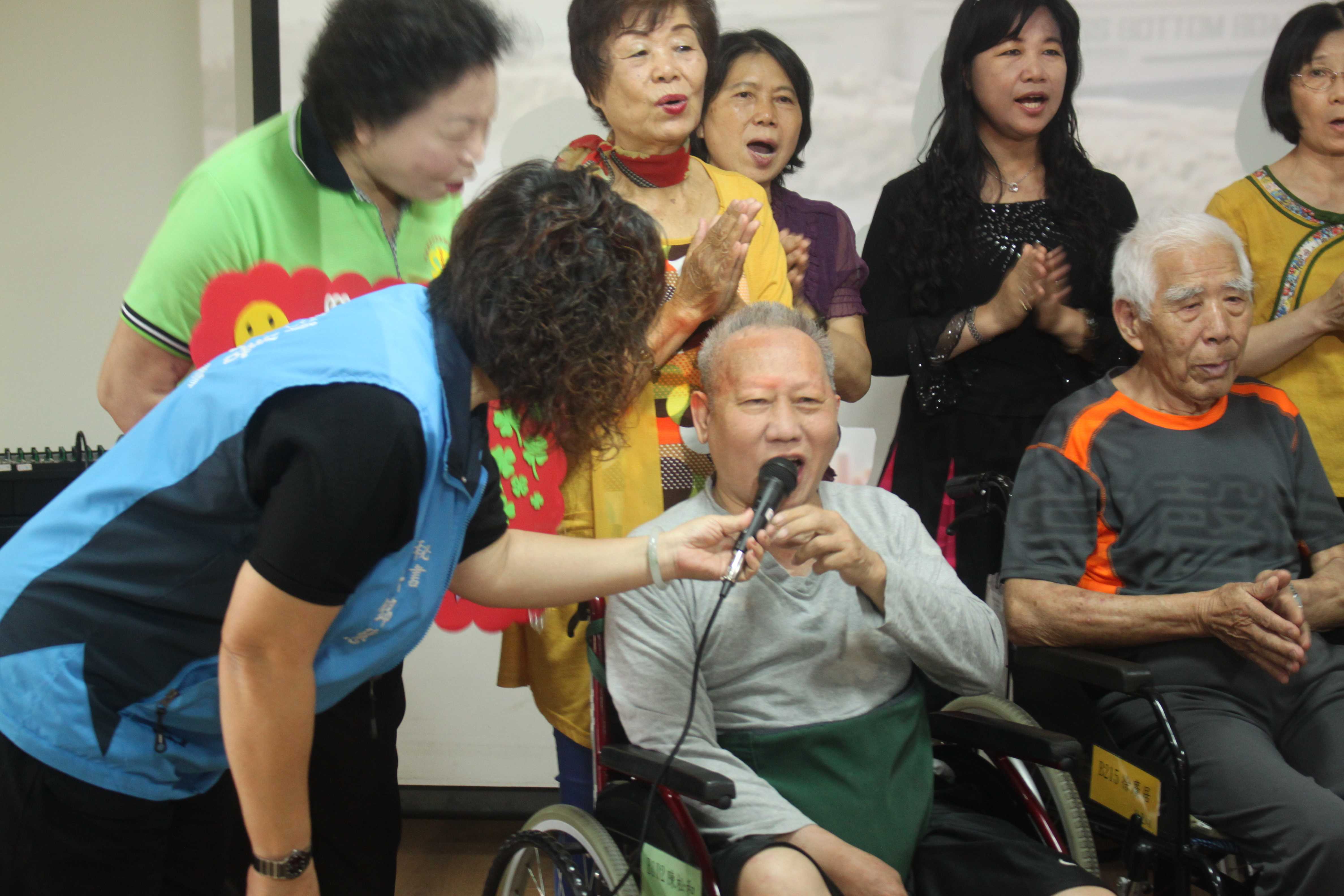 107年4月25日4月份慶生同樂會