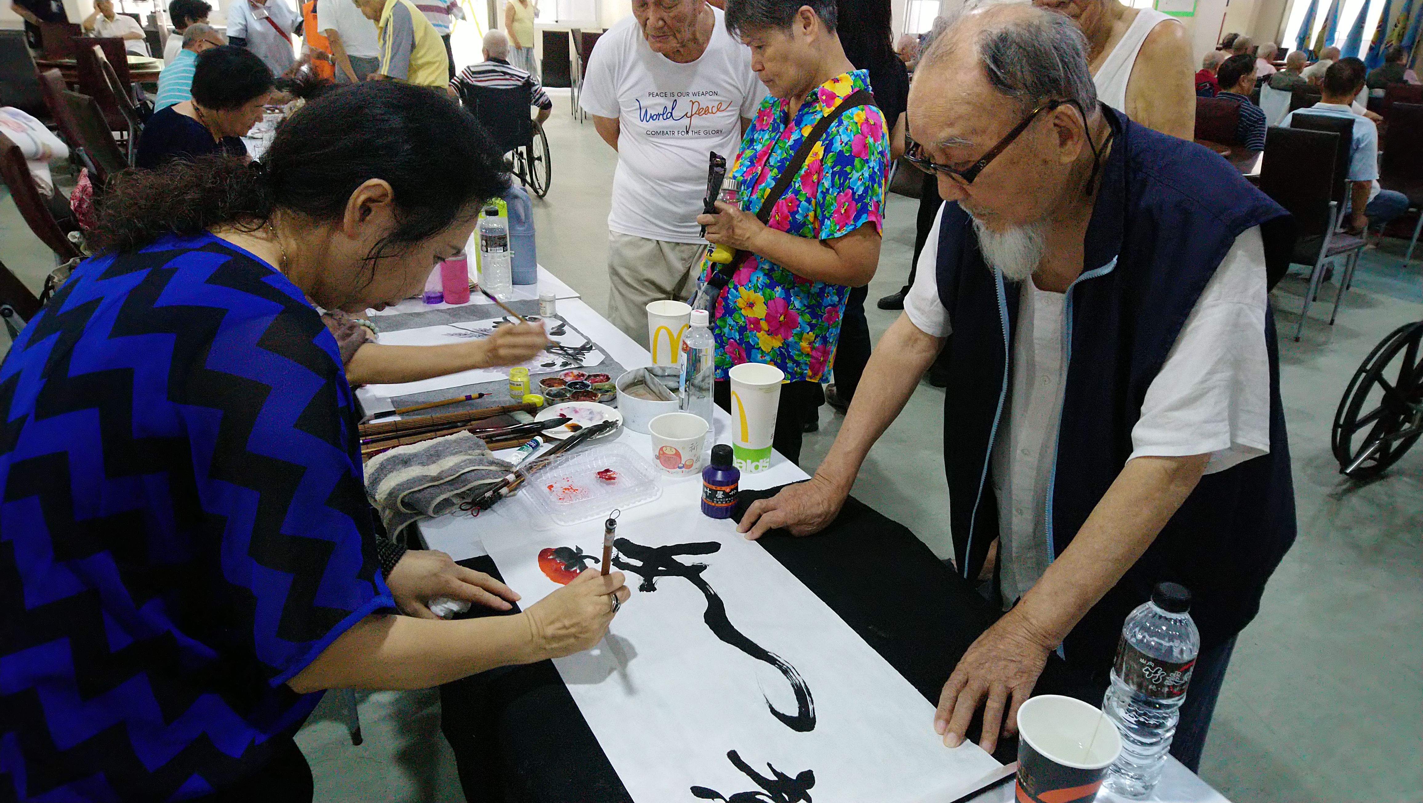 精彩樂團關懷表演