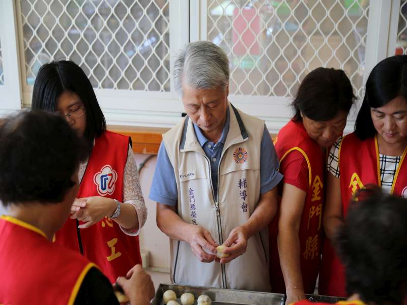 107年金門縣榮民服務處關愛溫暖慶中秋活動