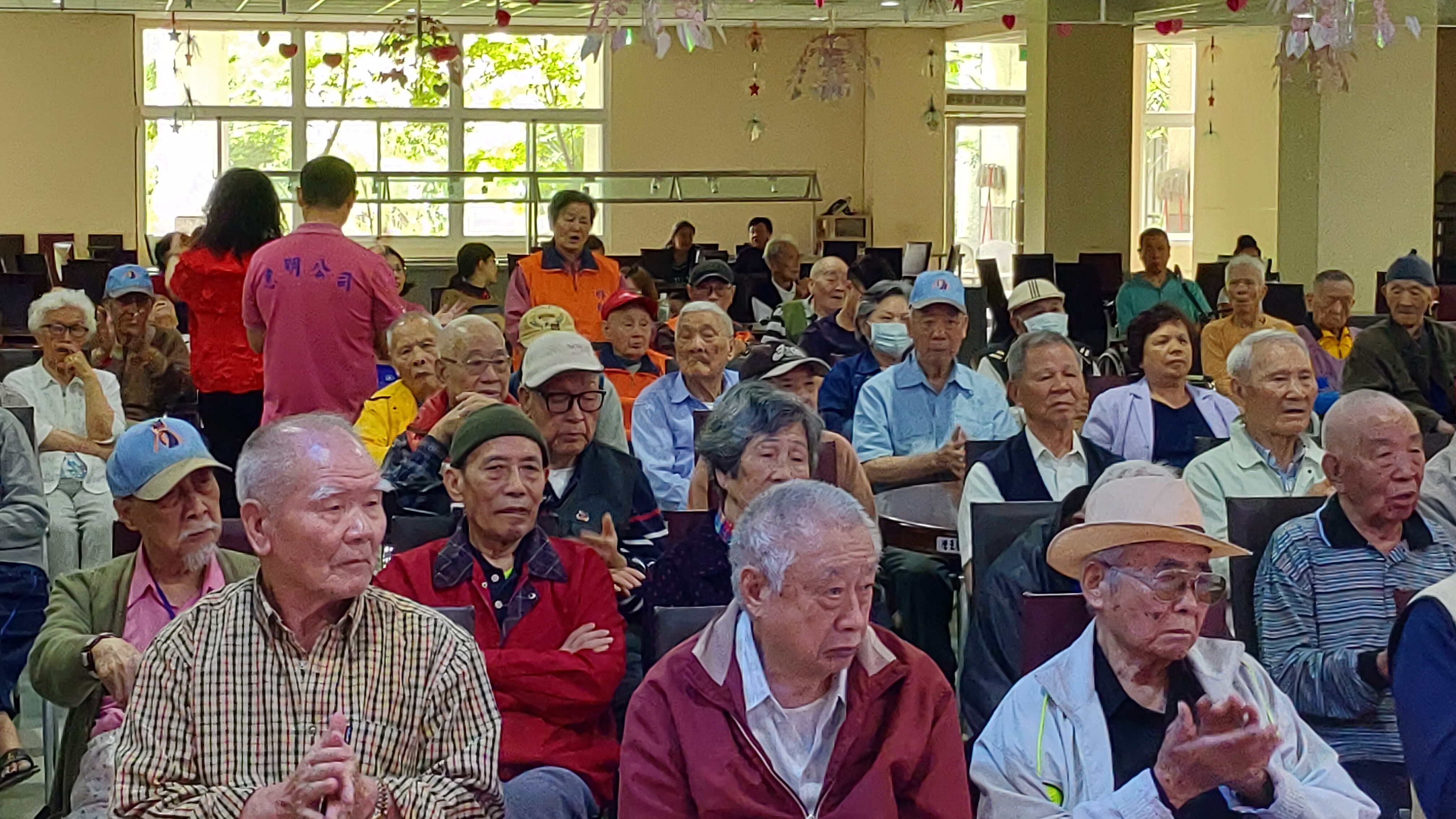 鳳凰歌藝協會108年母親節表演