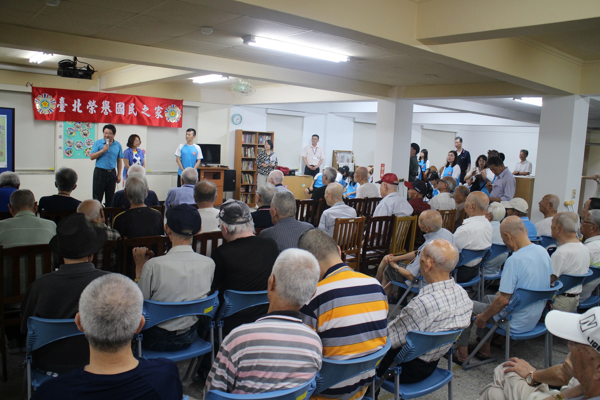 108-06-25 香港加拿大國際學校關懷榮民活動