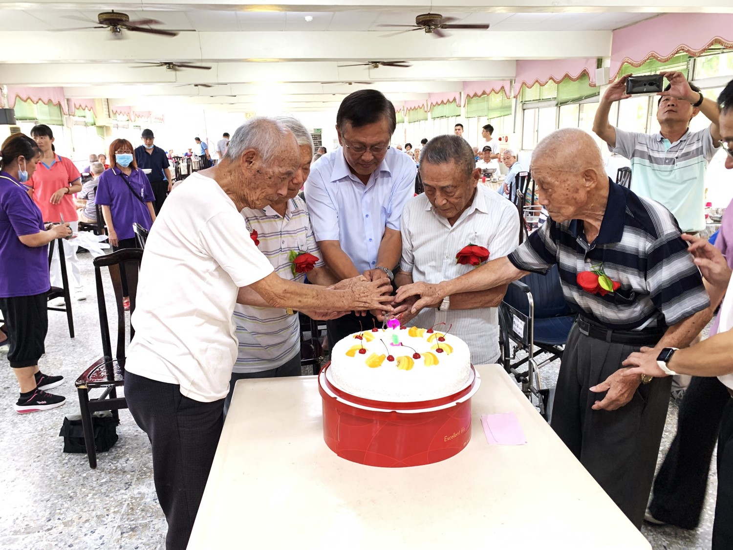 108年7月25日屏東榮家歡慶七月份慶生會~祝福滿榮家