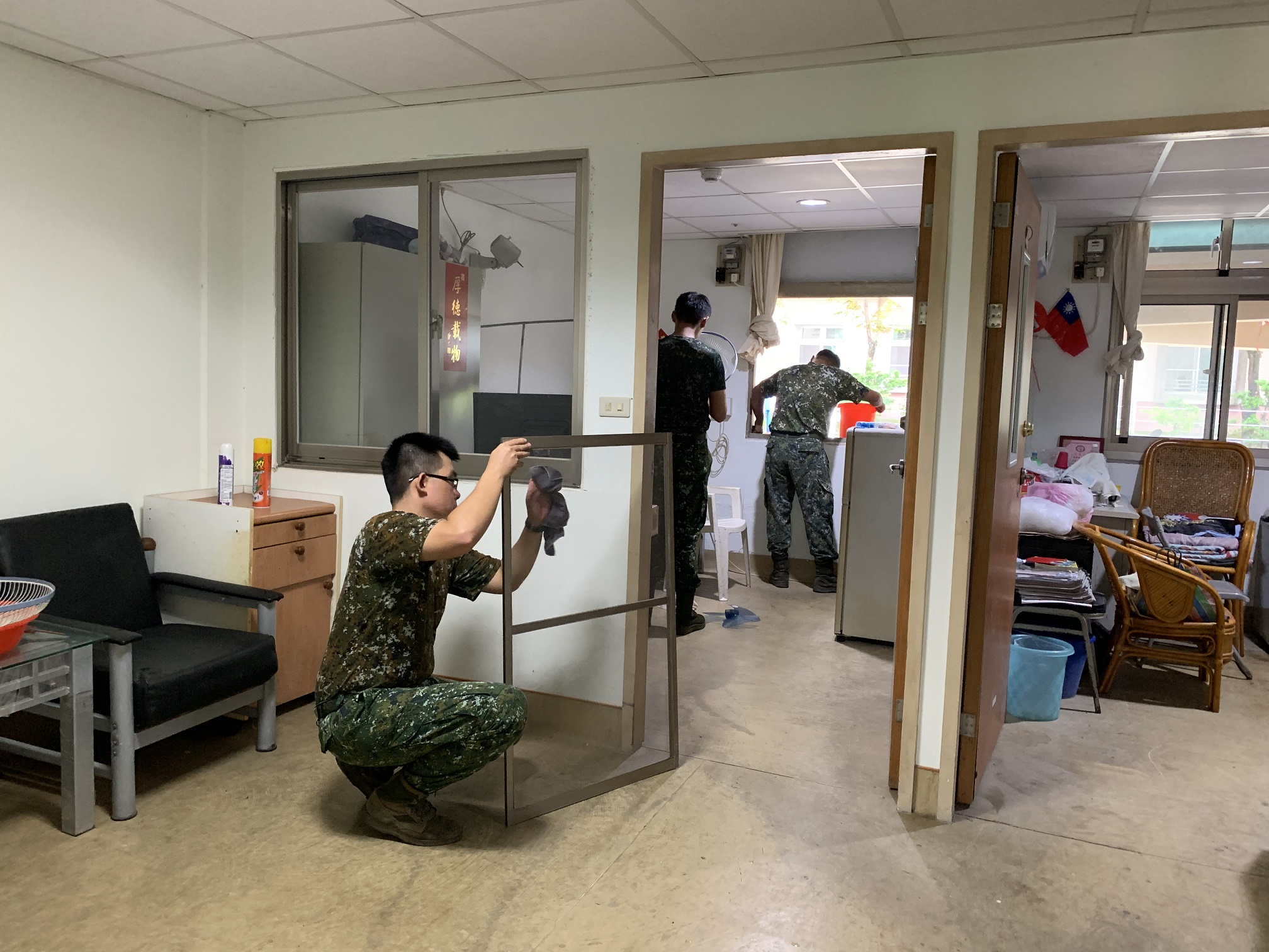 108年8月30日333旅獻溫情，為屏東榮家長輩清掃家園