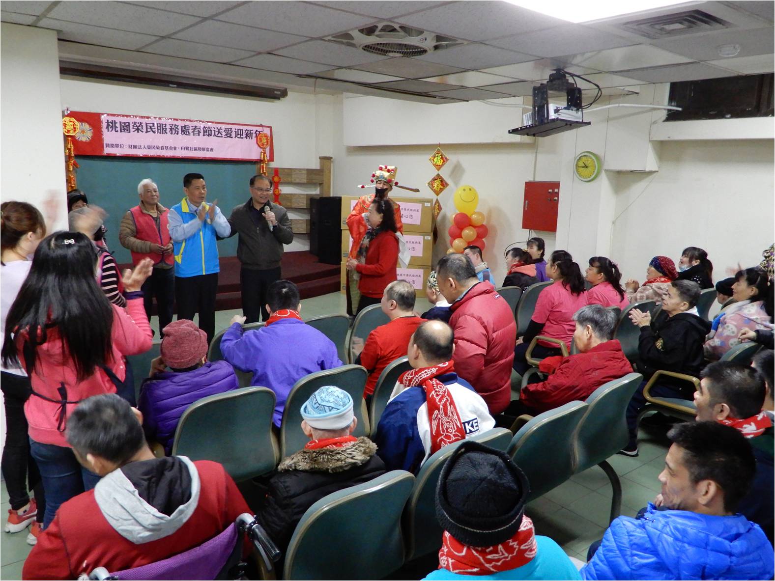 桃園市榮服處持續照顧更多弱勢榮民眷。