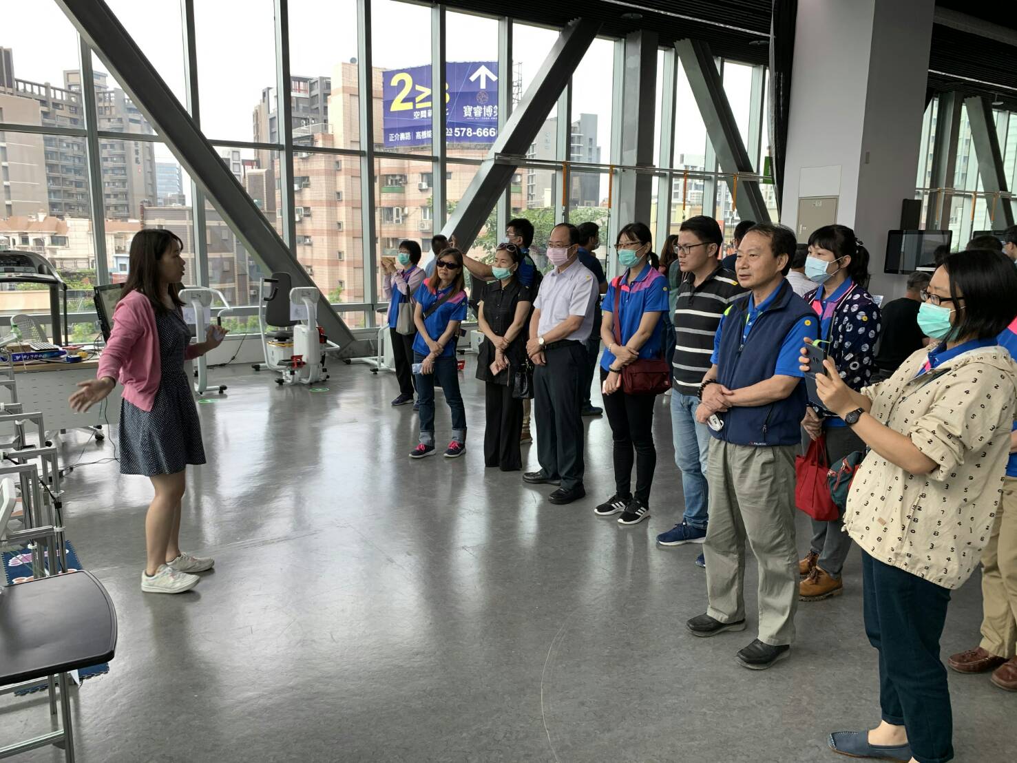臺南榮家參訪工研院 銀髮智慧照護新體驗