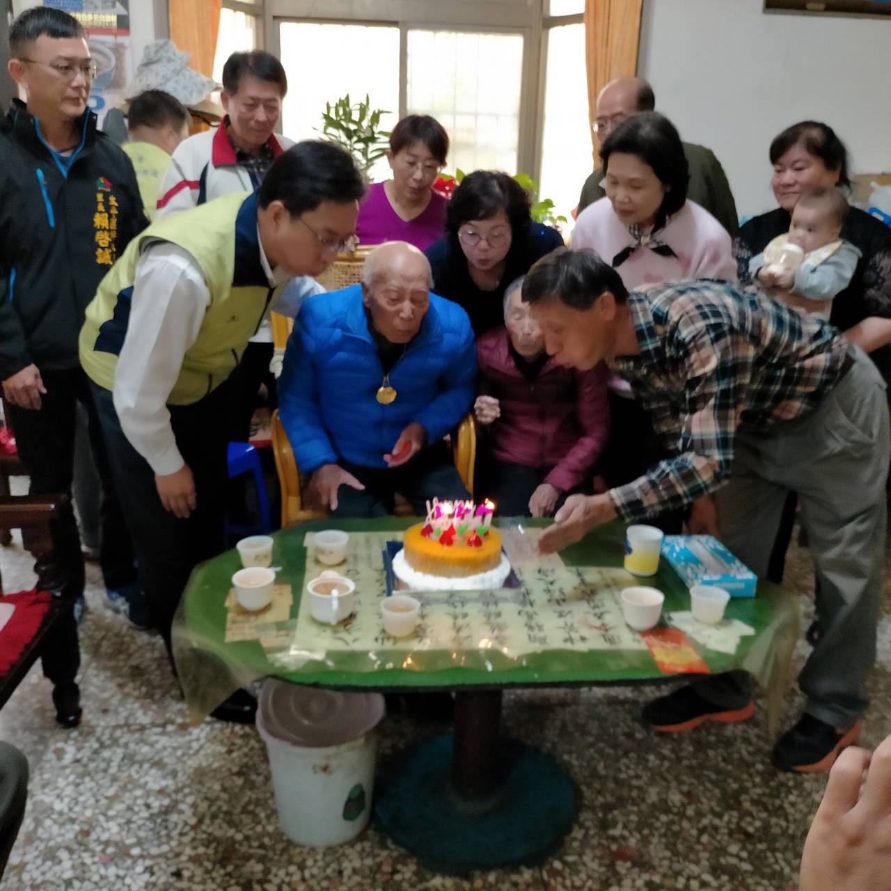 太平區榮民百歲壽誕　臺中市榮服處溫馨祝壽