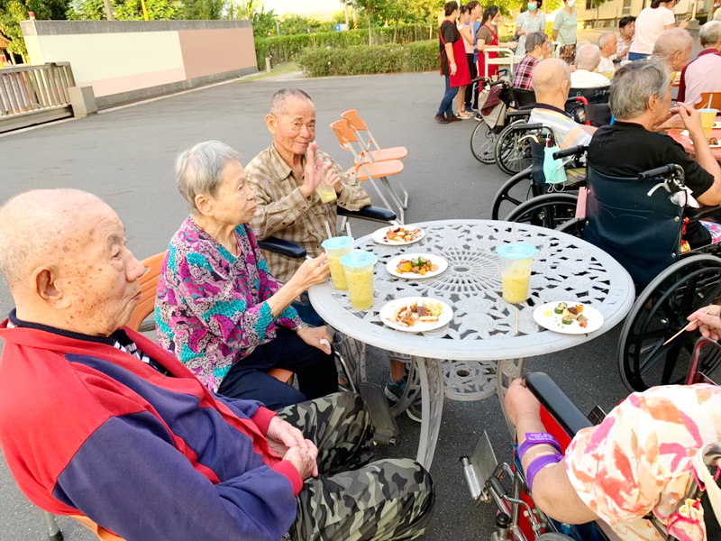 110年5月25日在家善終牽手情~陪你到最後