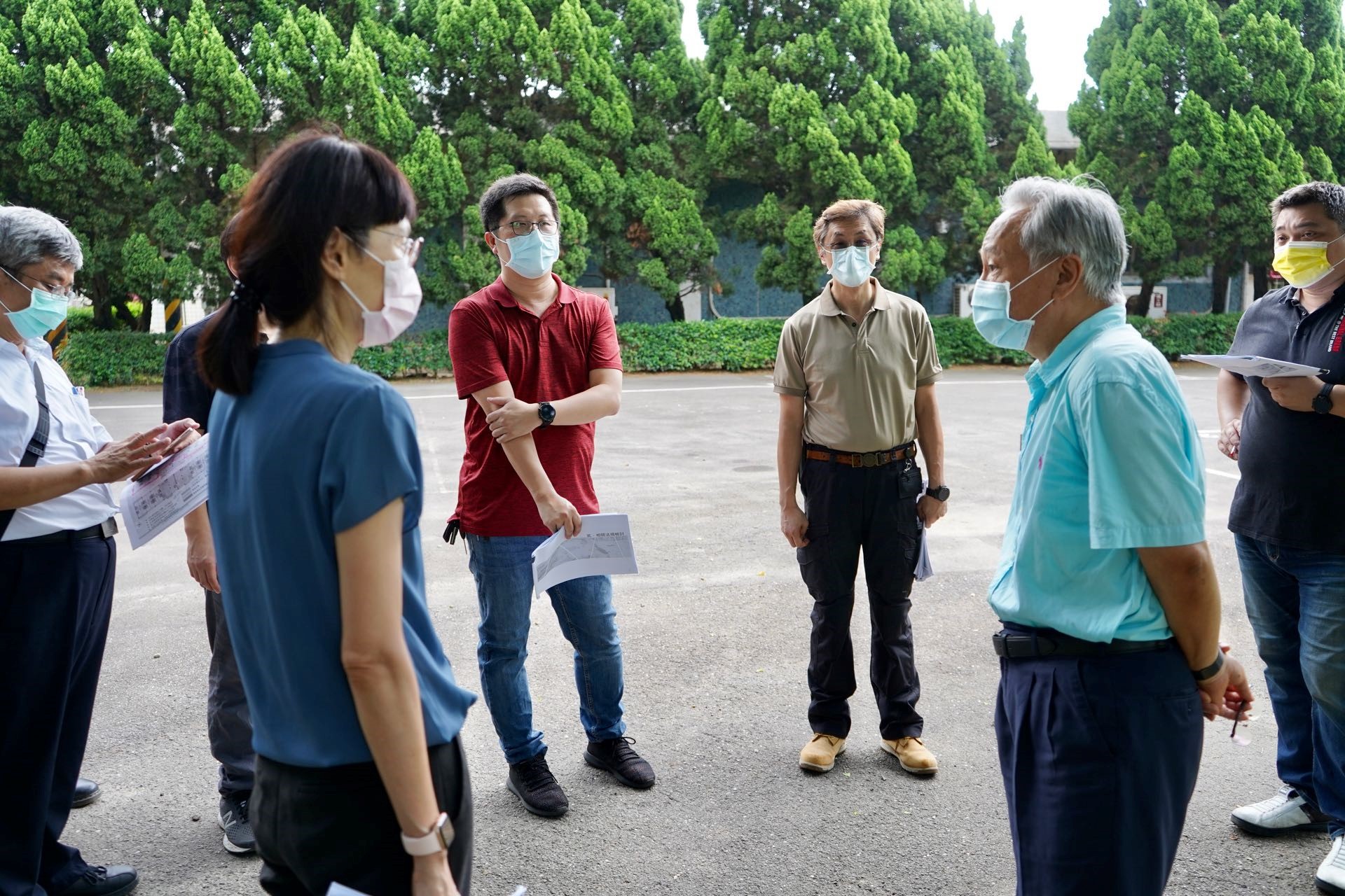 呂副主任委員現地勘察本家新建失智專區預定基地提示規劃注意事項