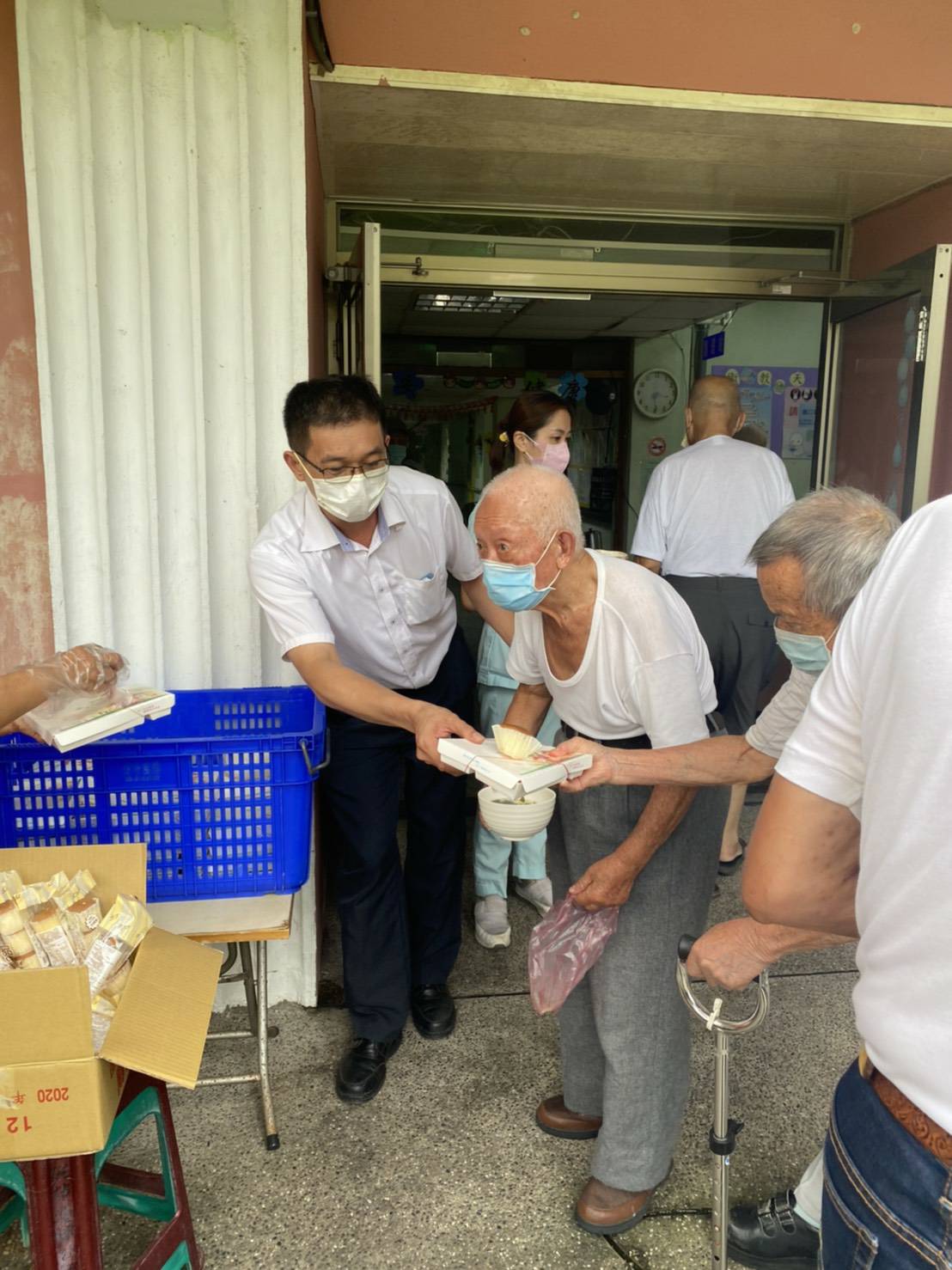 天池天鳳宮捐贈精緻小蛋糕