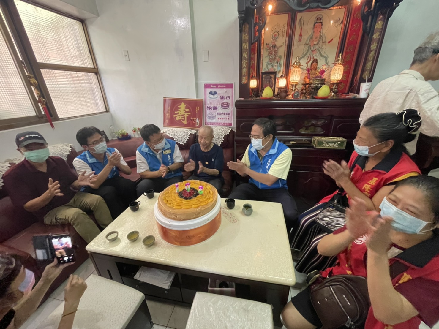 基隆榮服處祝賀榮民人瑞林占春102歲嵩壽