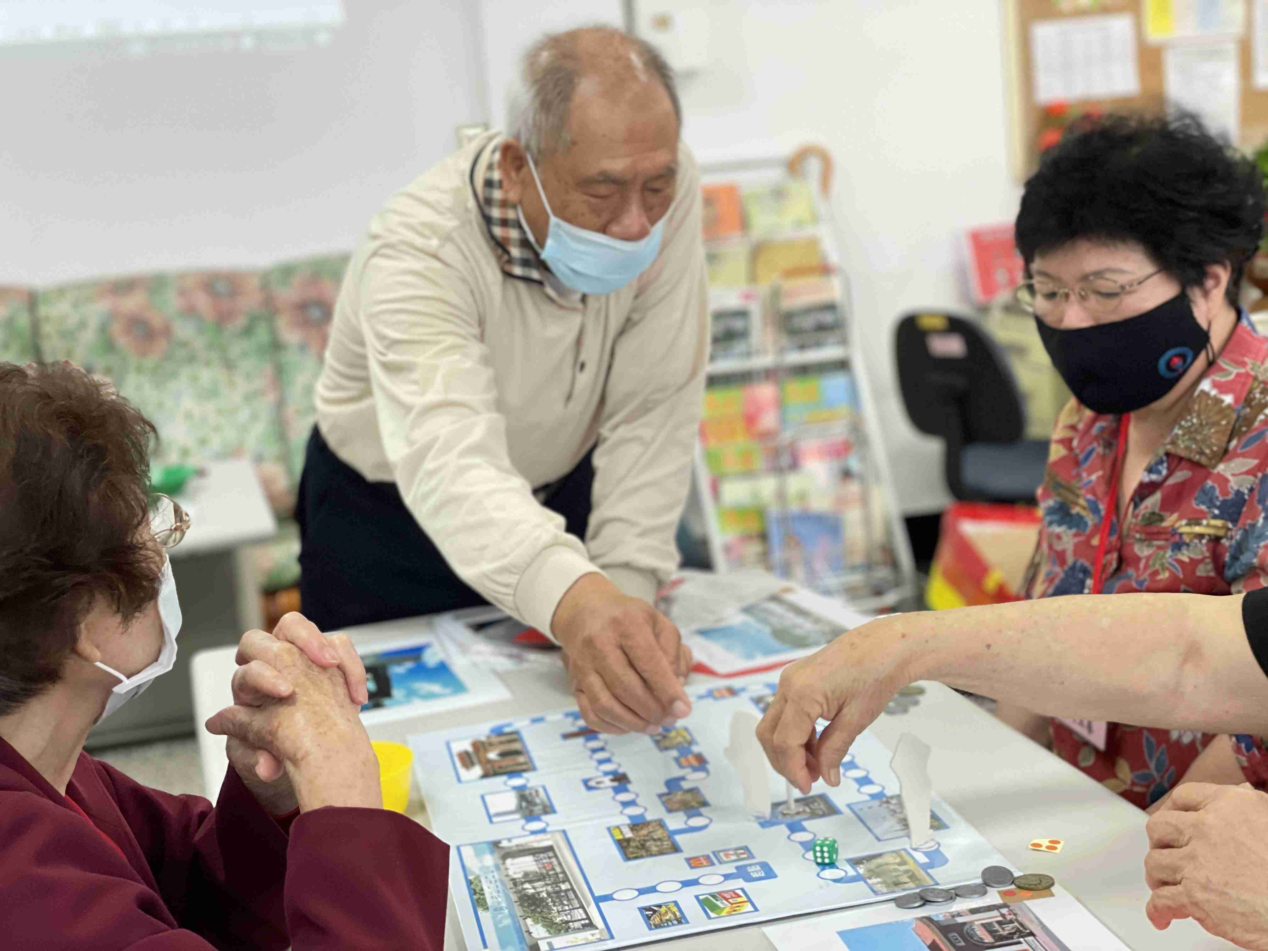 樂齡瘋桌遊  後勁采風趣