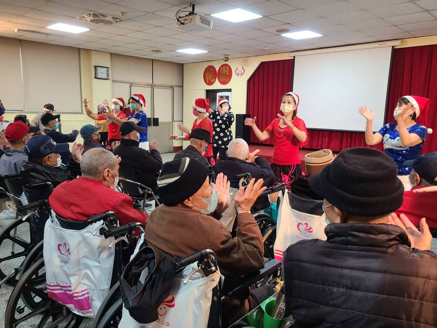 八德樂齡耶誕歡樂會