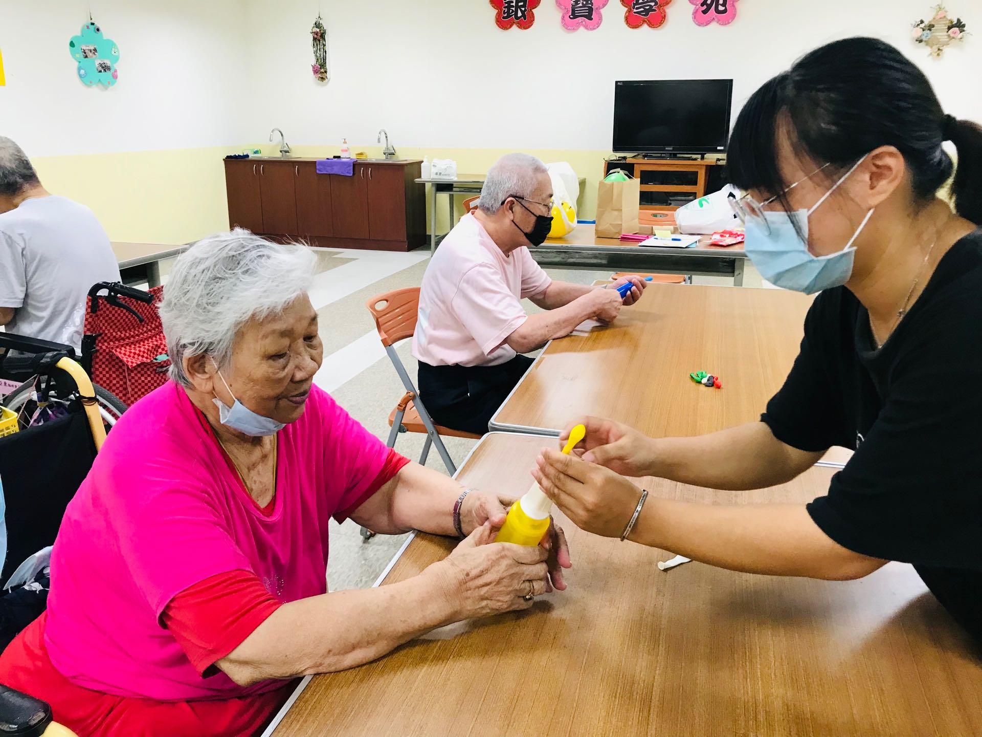 111年7月28日「和樂榮榮一家親」團體活動