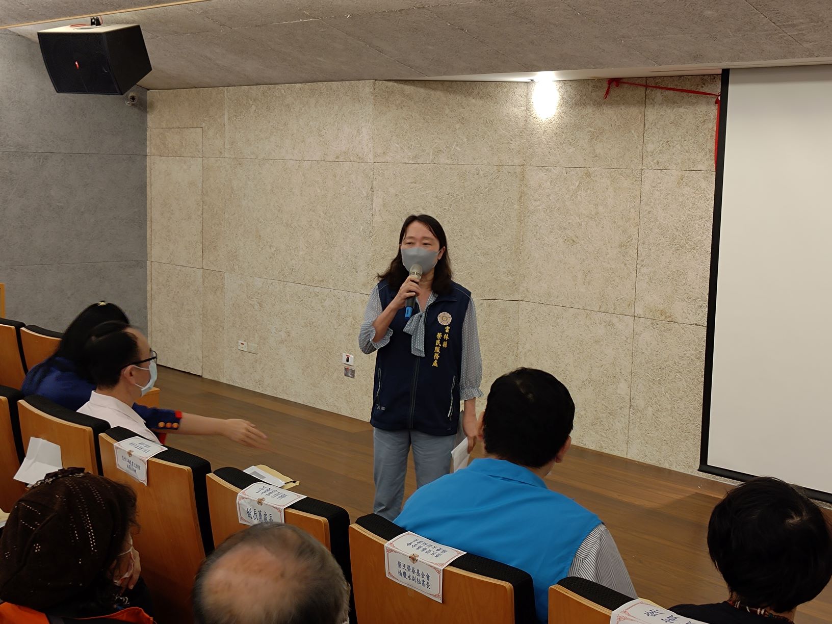 雲林縣榮服處辦理說明會傾聽退除役官兵需求及提供學業訓協助活動