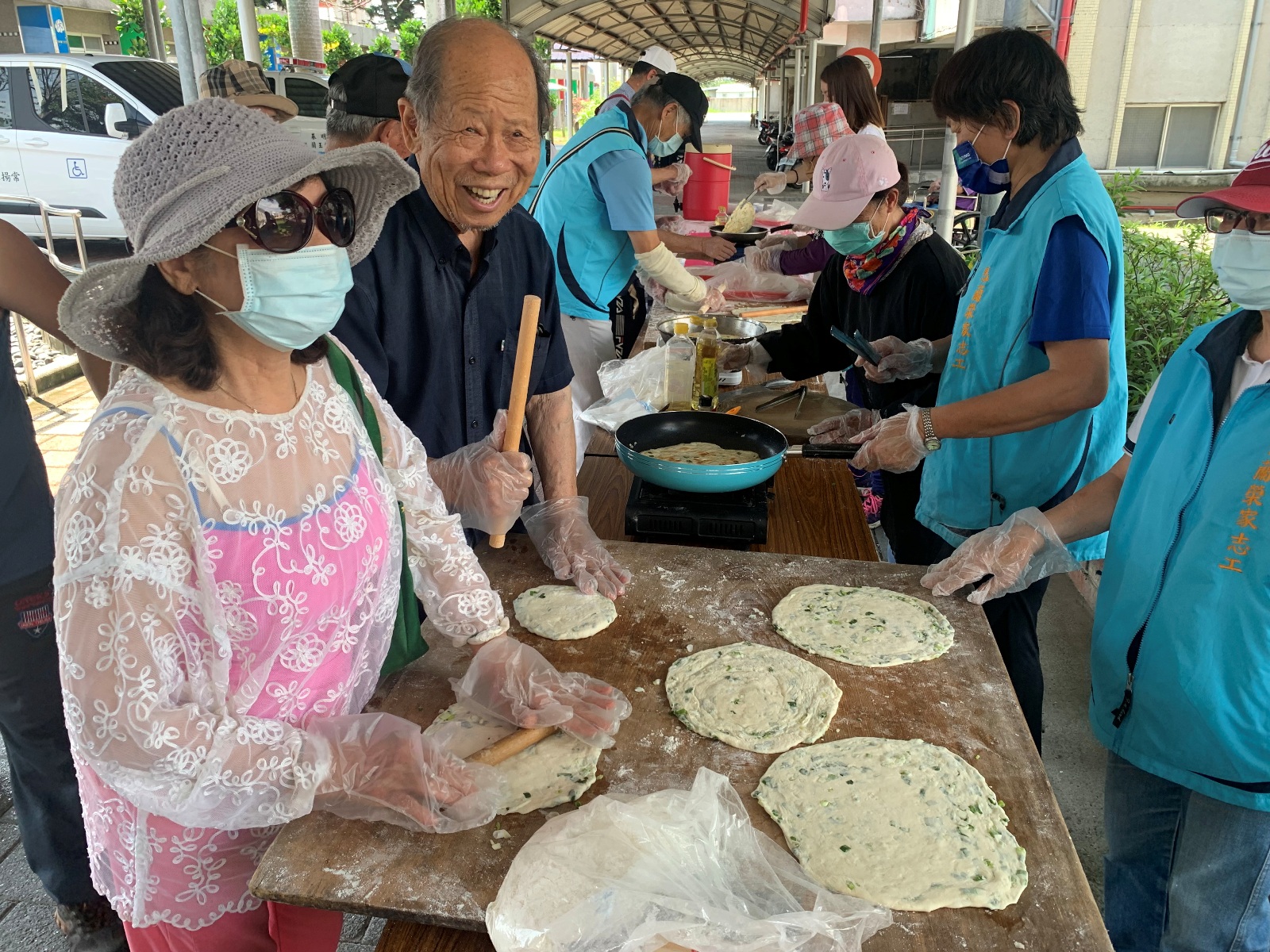 112.05.18 馬蘭榮家邀住民長者體驗傳統麵食點心蔥油餅製作DIY