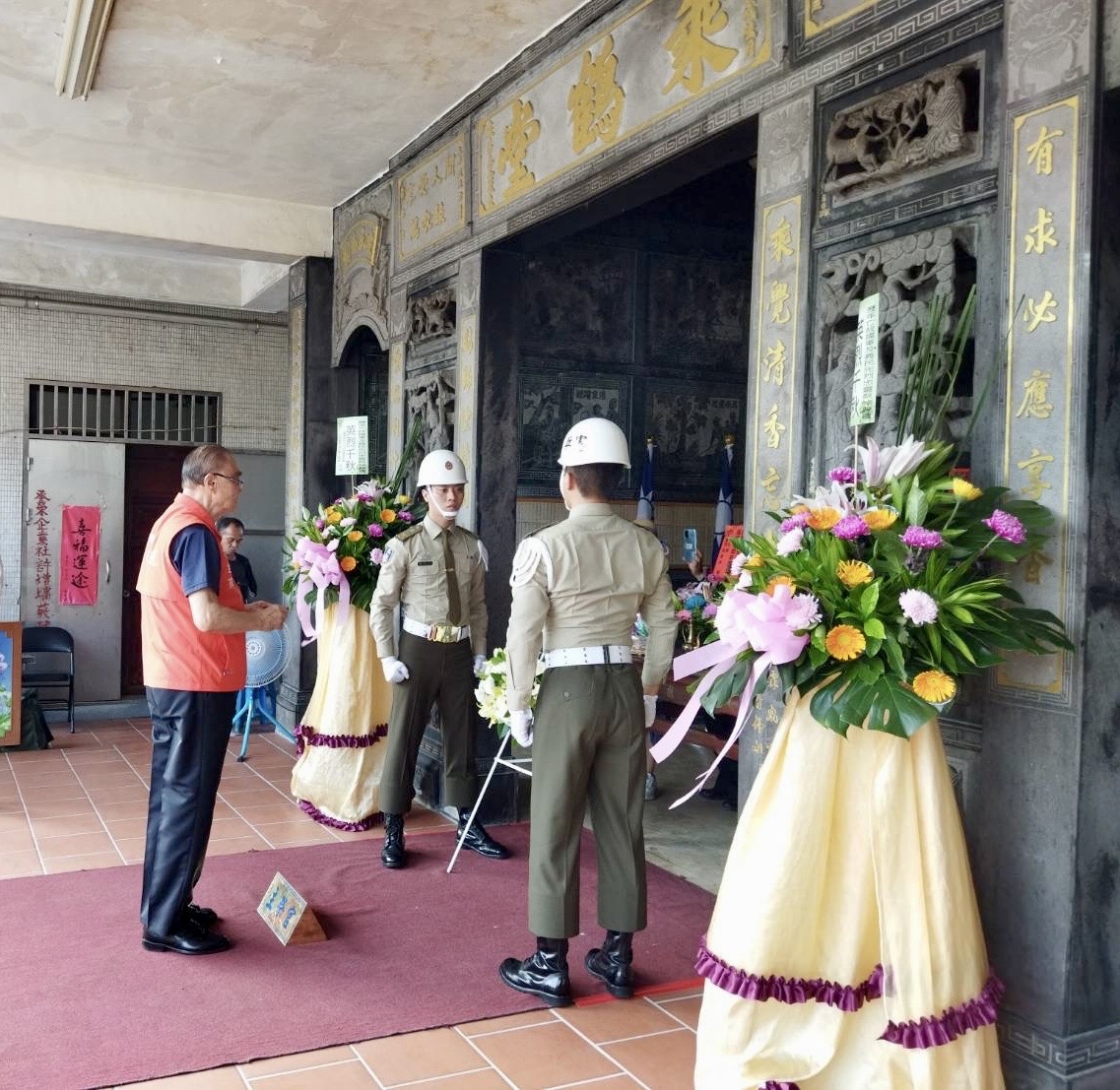 大鵬主委祭悼彰化埔心乘鶴堂歷年亡故國軍及義民先烈忠靈