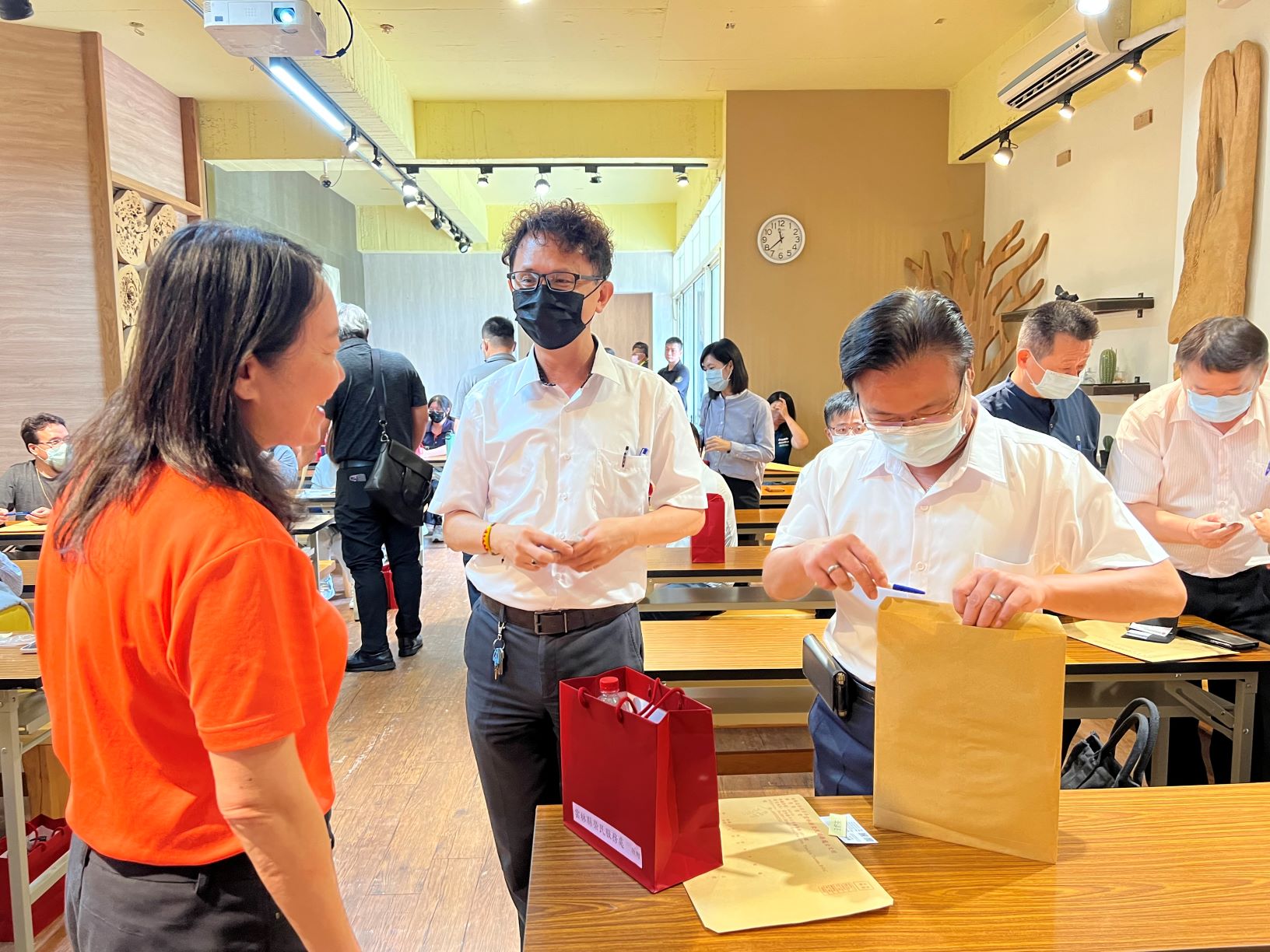 雲林縣榮服處辦理企業廠商說明會，鼓勵進用退除役官兵活動