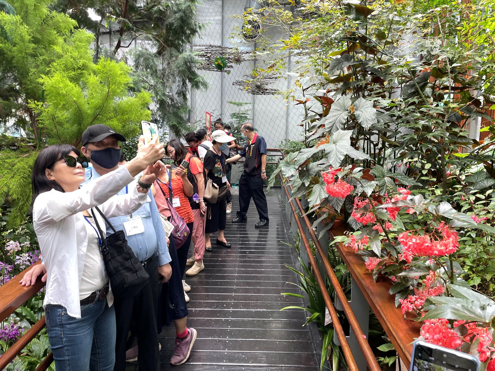 【臺北市榮服處新住民幸福家庭曬幸福—溫馨漫步台北典藏植物園】