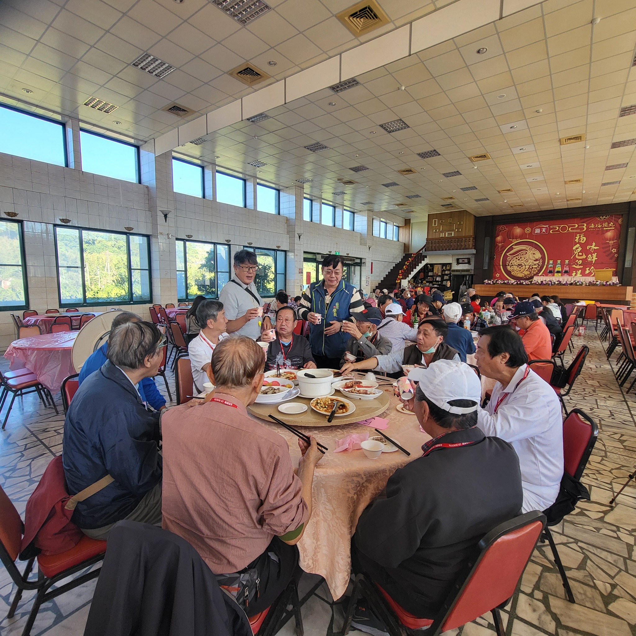 桃園榮家住民歡樂參加北海岸秋冬樂活輕旅行