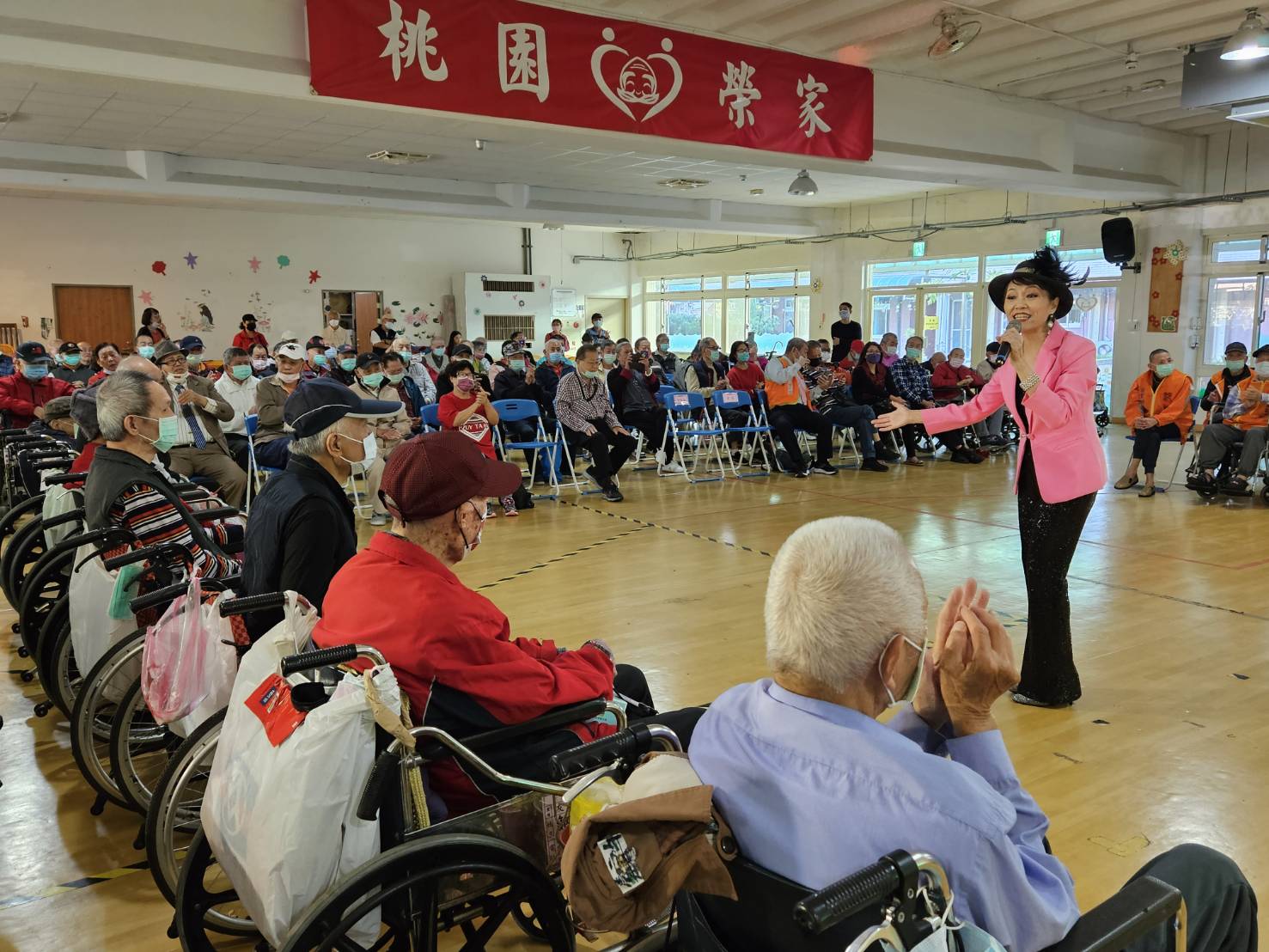 老朋友音樂劇在桃園榮家登場 重現梁祝樓台會 感動無數長輩