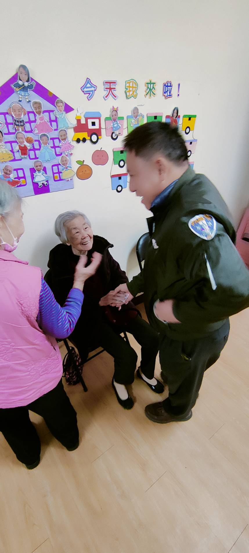 走訪失智據點 關懷樂齡長者