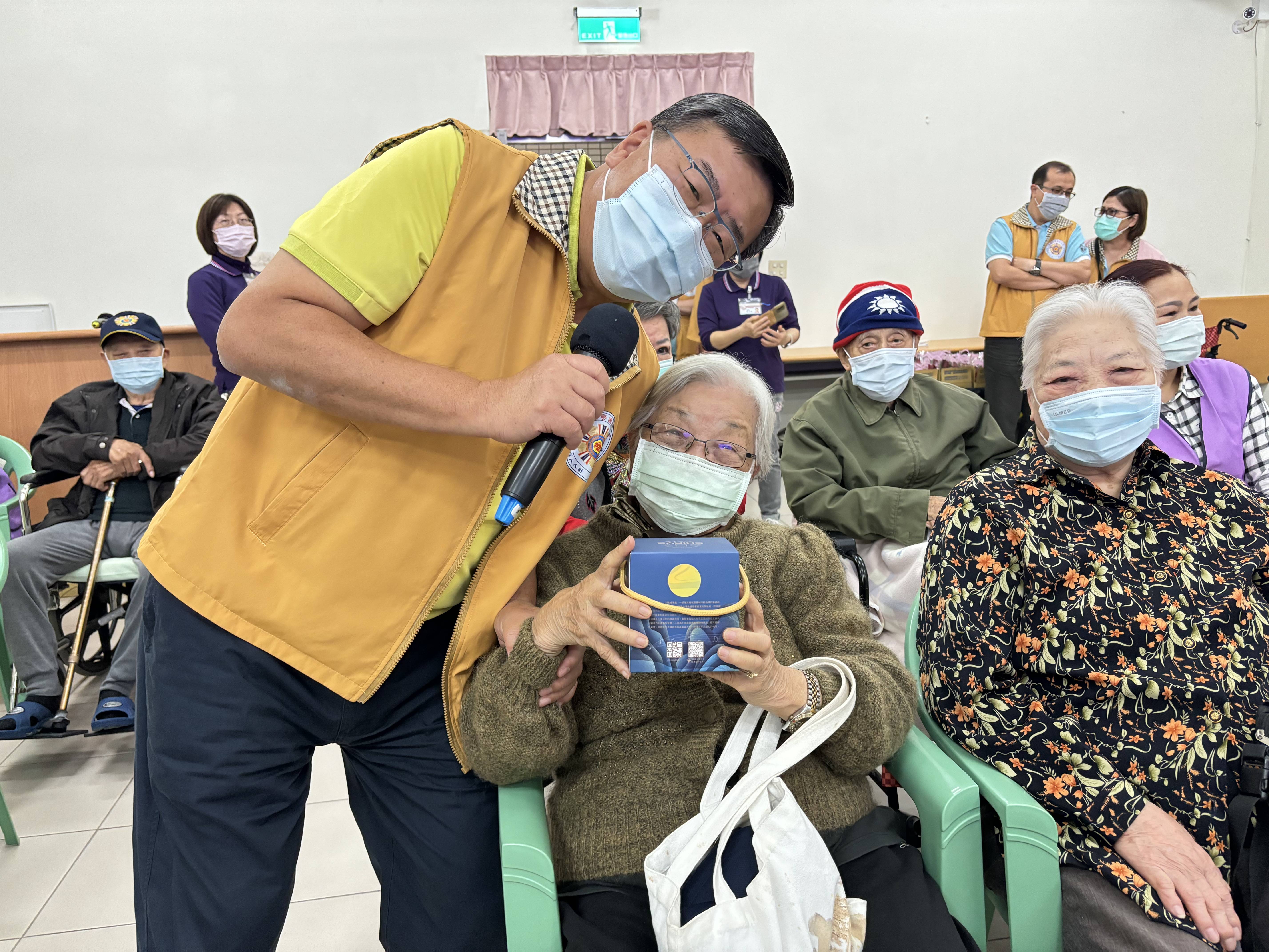 高雄榮家住民姐妹開心齊嗨歌 歡慶婦女節