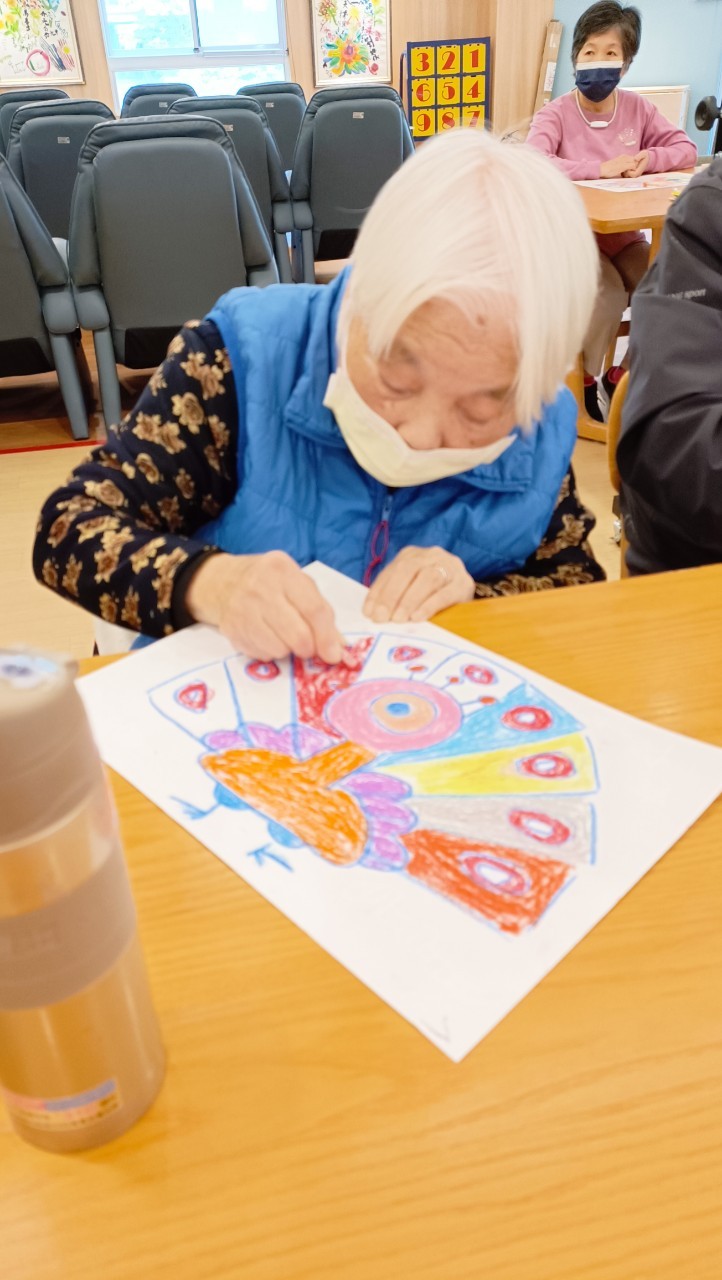 11303 「憶樂園」孔雀開屏彩色繪畫