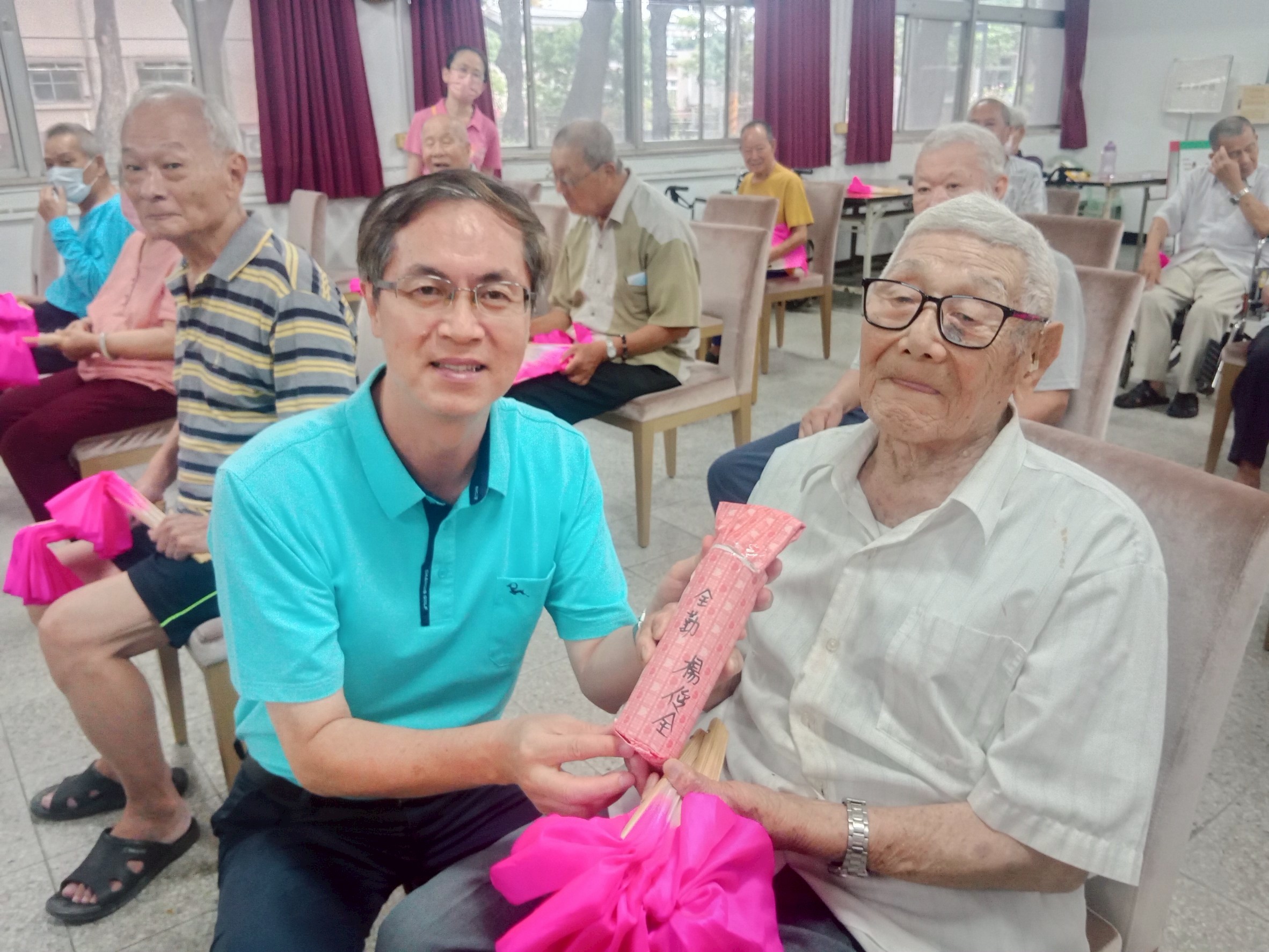 114年05月28日「動」起來！屏東榮家住民展現健康老化新生命力