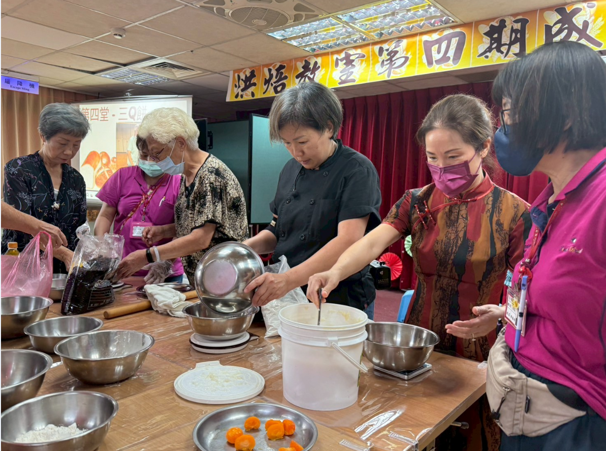 114.5.23 八德榮家舉辦烘培社成果展，住民展現活力與溫暖