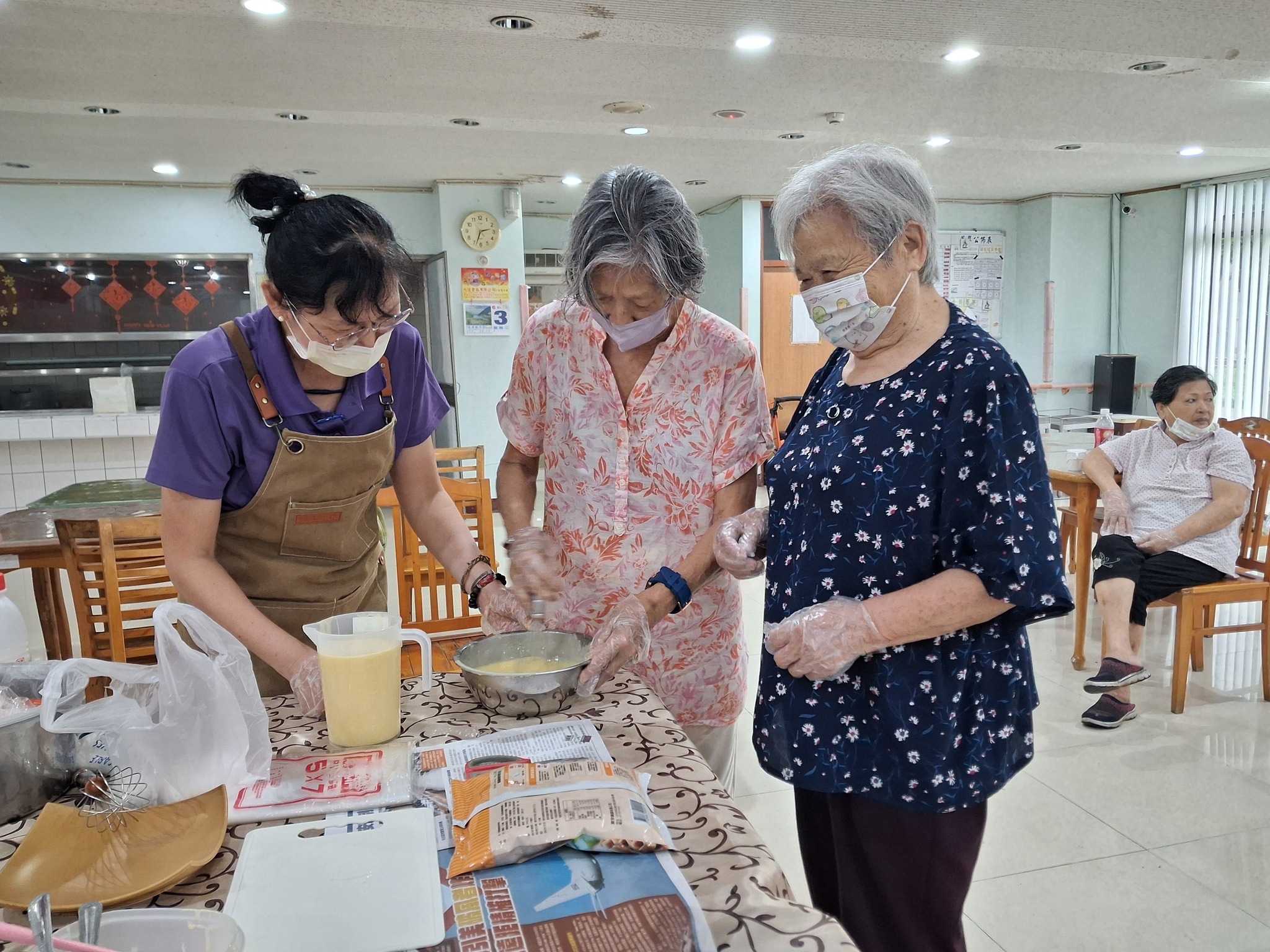 〔育豐堂〕甜甜圈鬆餅(114.06)