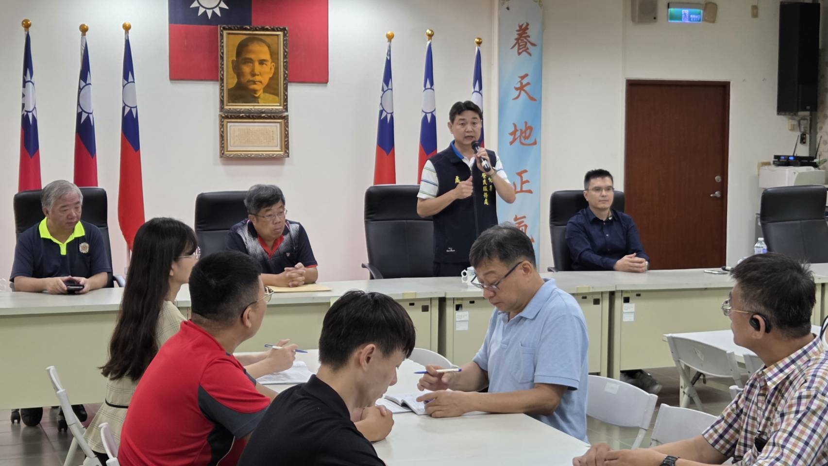 彰化縣榮民服務處辦理法治教育 精進「公務人員廉政倫理規範及行政中立」