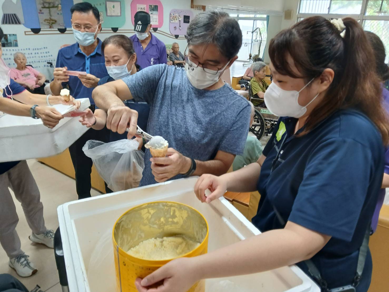 114.07.26 佳里榮家夏日冰趣活動　讓長輩清涼又動腦
