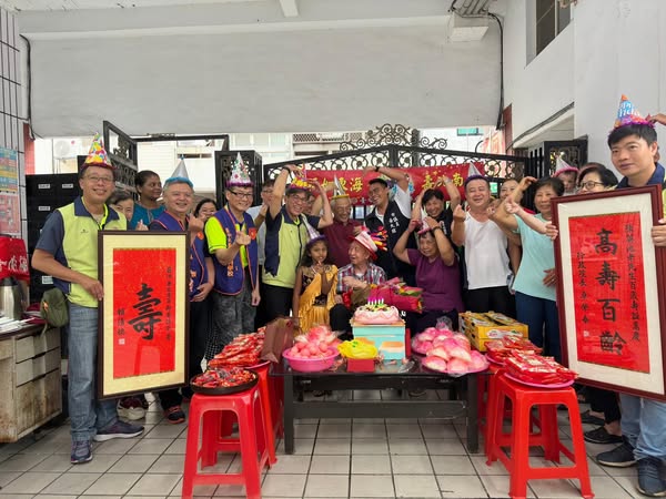 百歲榮民陳英池爺爺壽誕臺中市榮服處歡慶祝壽