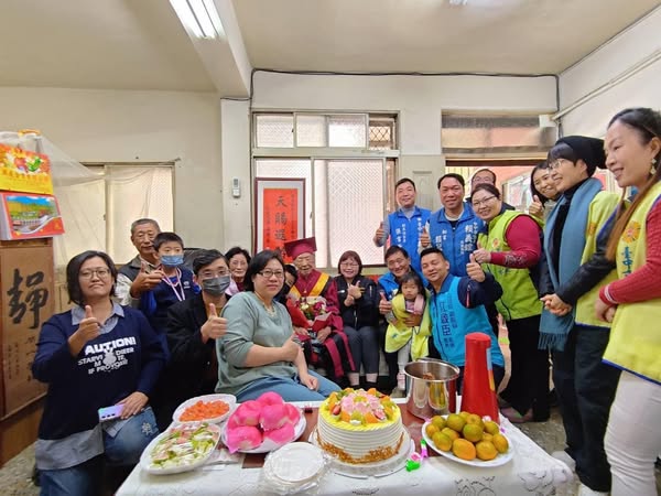 百歲榮民曾科進爺爺壽誕臺中市榮服處歡慶祝壽