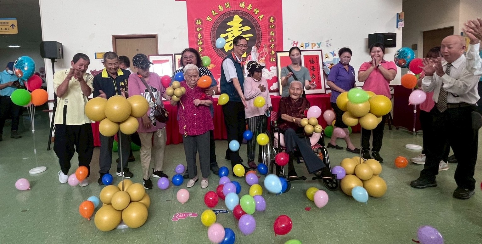 圖3:散出許多小氣球,現場洋溢幸福快樂的氛圍。