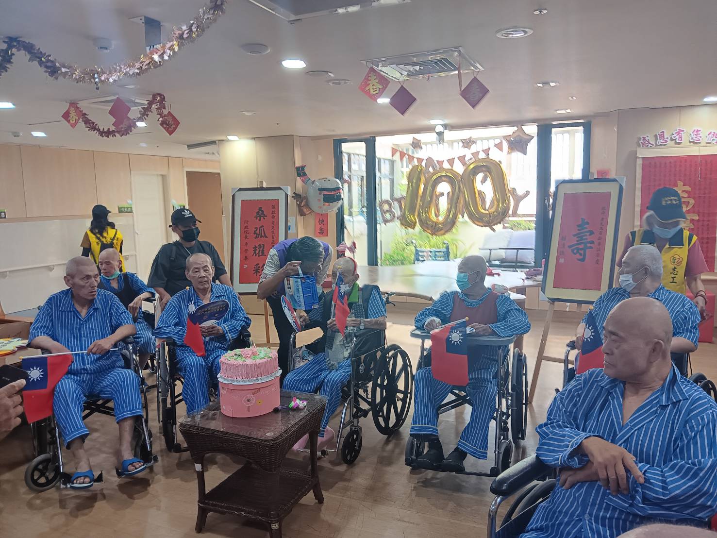 至善園榮民一同慶生