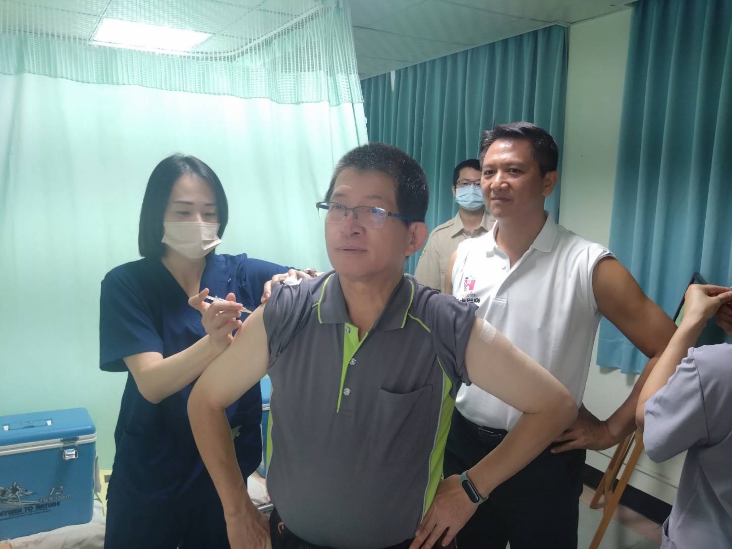 馬蘭榮家啟動秋冬防疫作戰,同步接種流感新冠疫苗 (2)