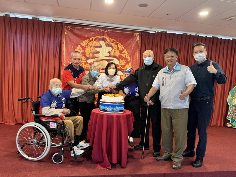 114年10月29日新竹榮家聯手北區區公所齊賀重陽敬老傳愛
