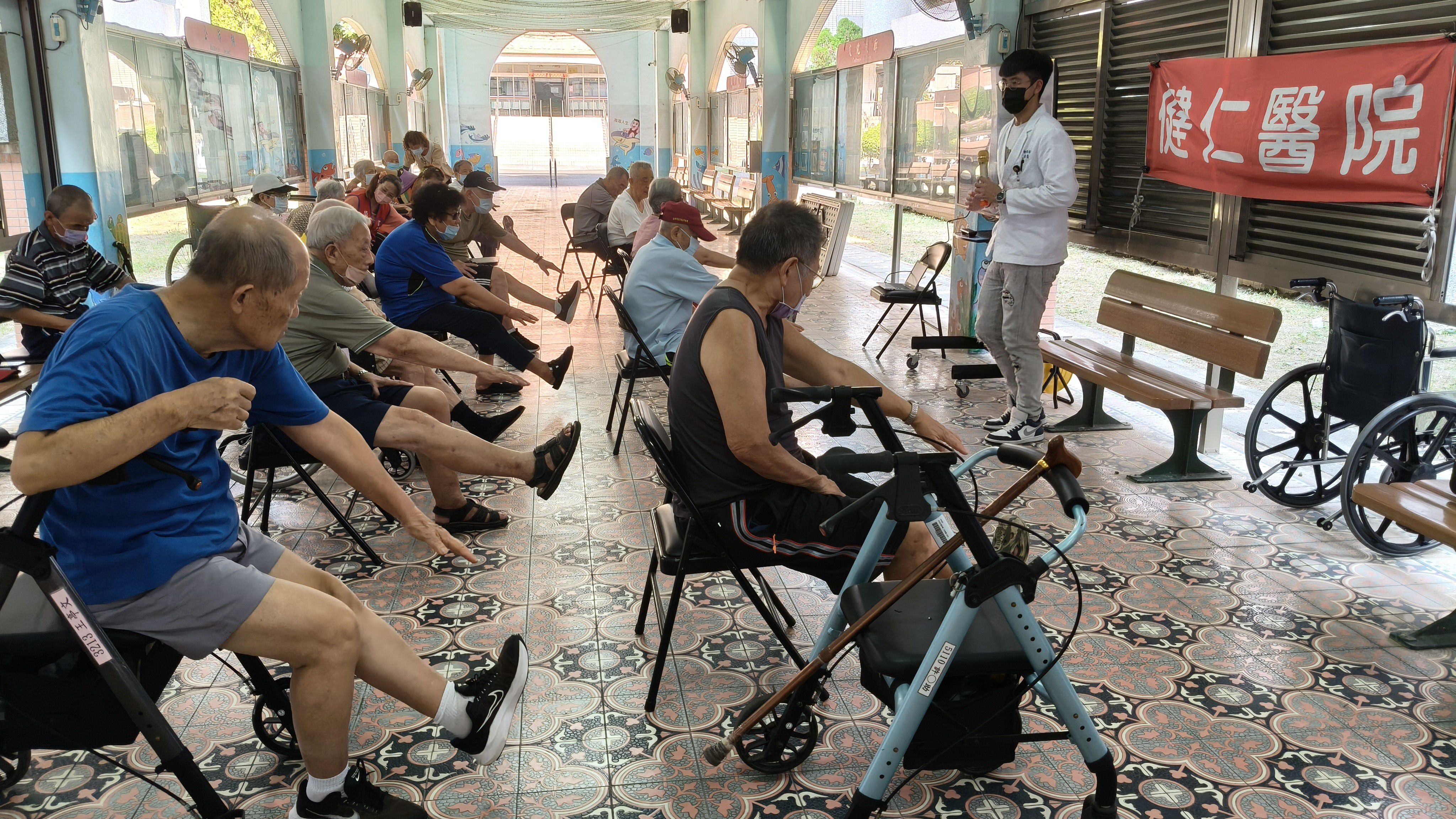 動姿動姿健康活力一起來