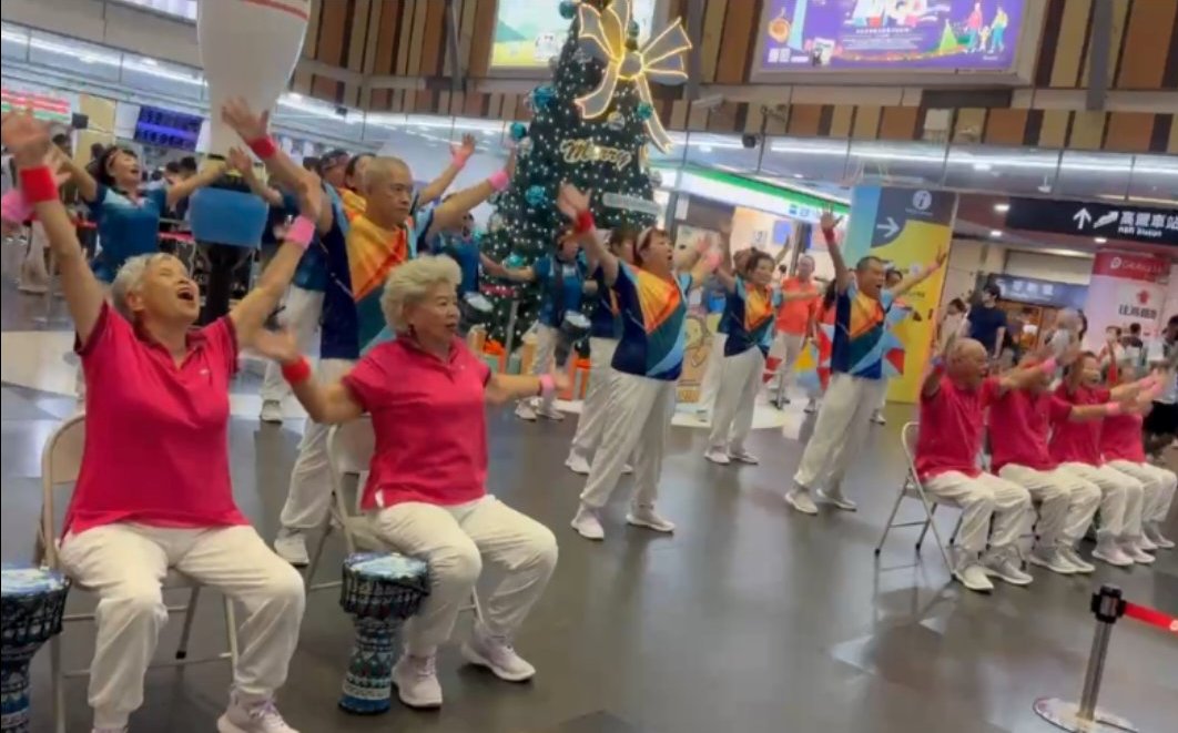 聖誕點燈洋溢歡樂4