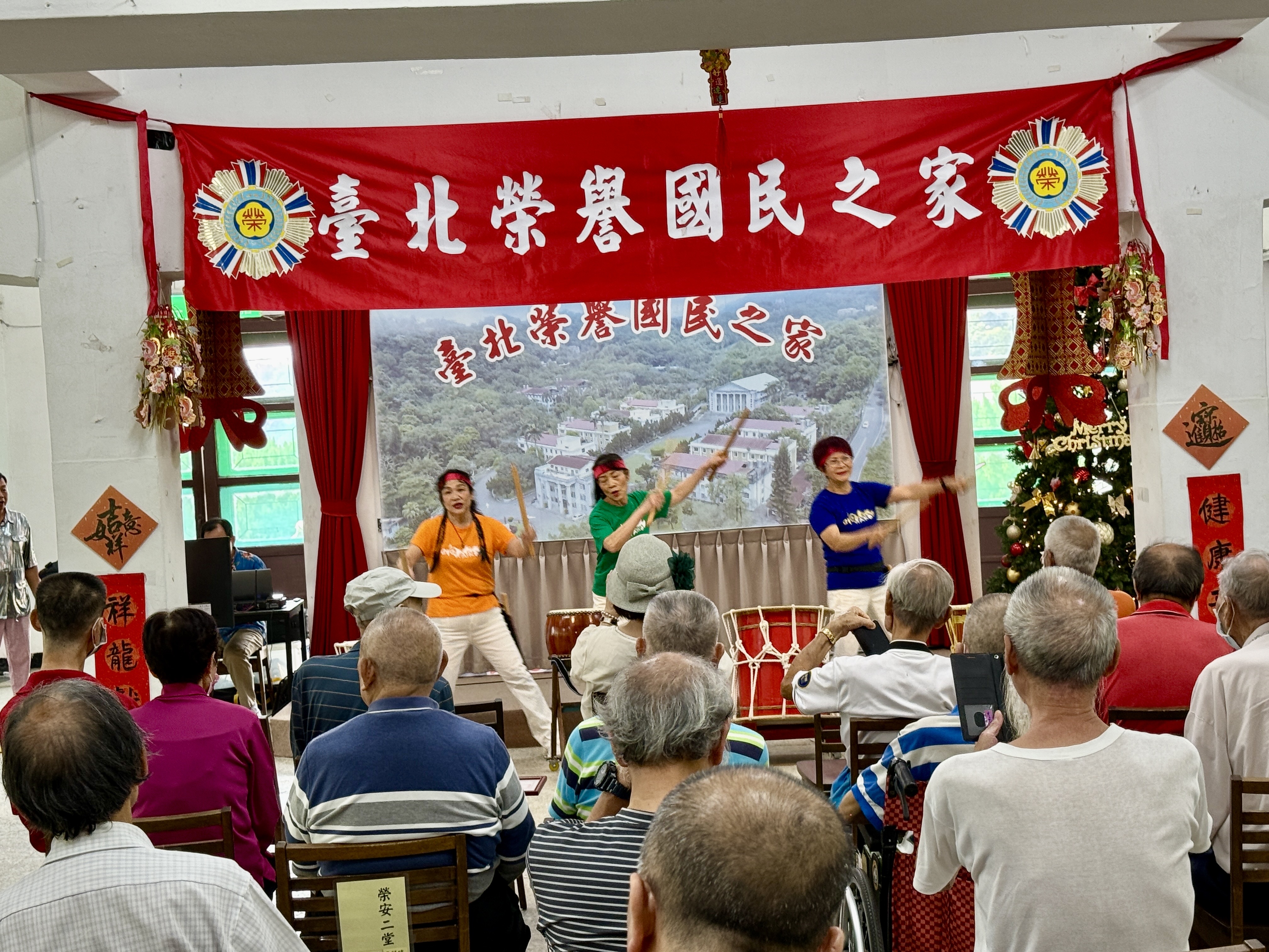 1140902九三軍人節前夕如實行益會向老兵致敬