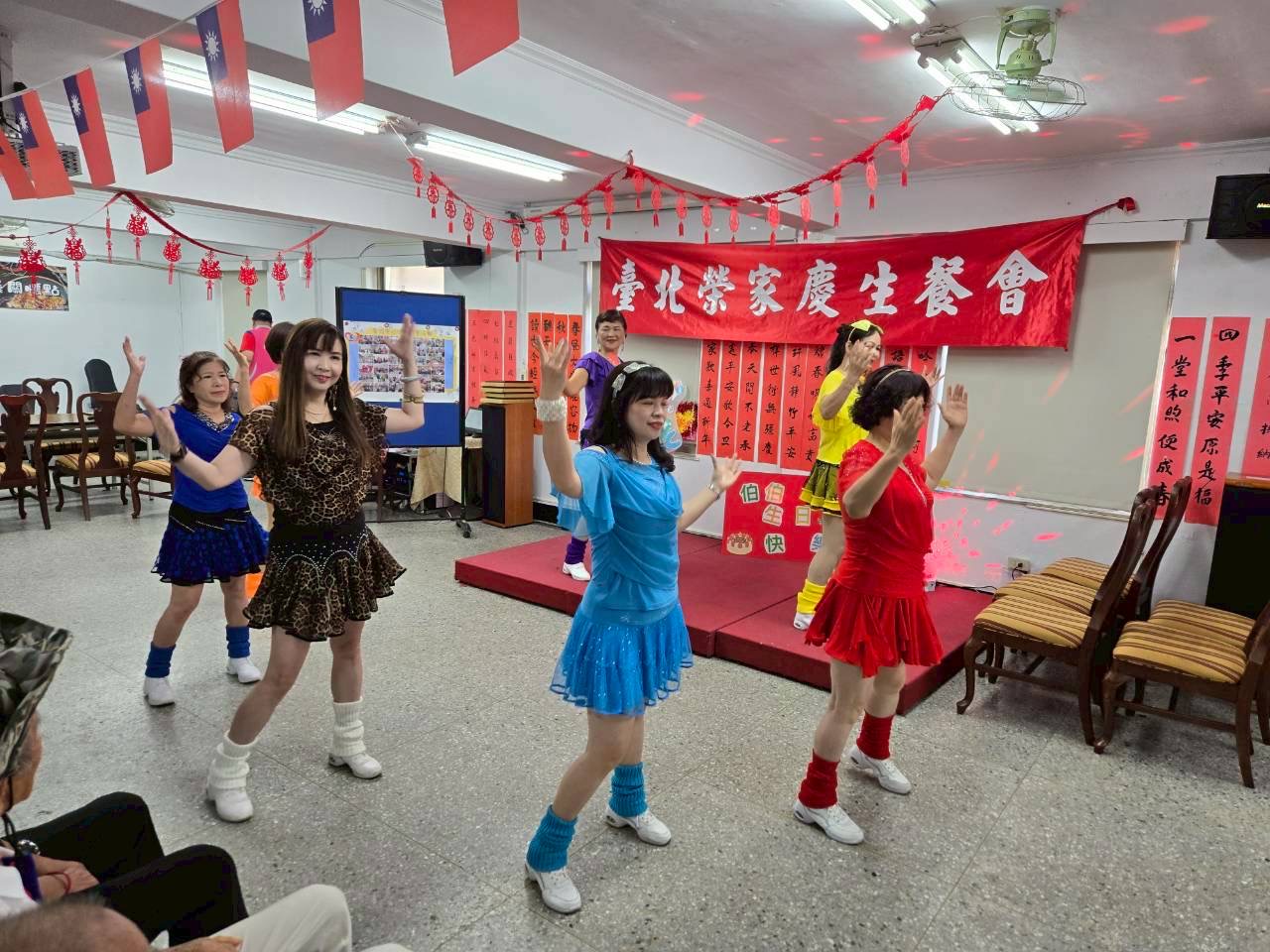 1140903歡慶軍人節新北托老志工協會引薦獅子會