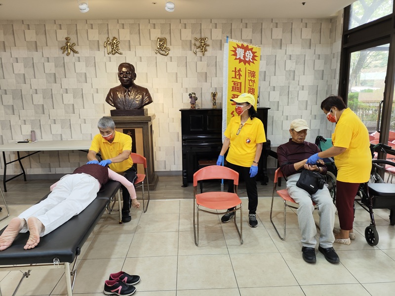 114年11月13日新竹縣針灸醫藥學會公益按摩活動