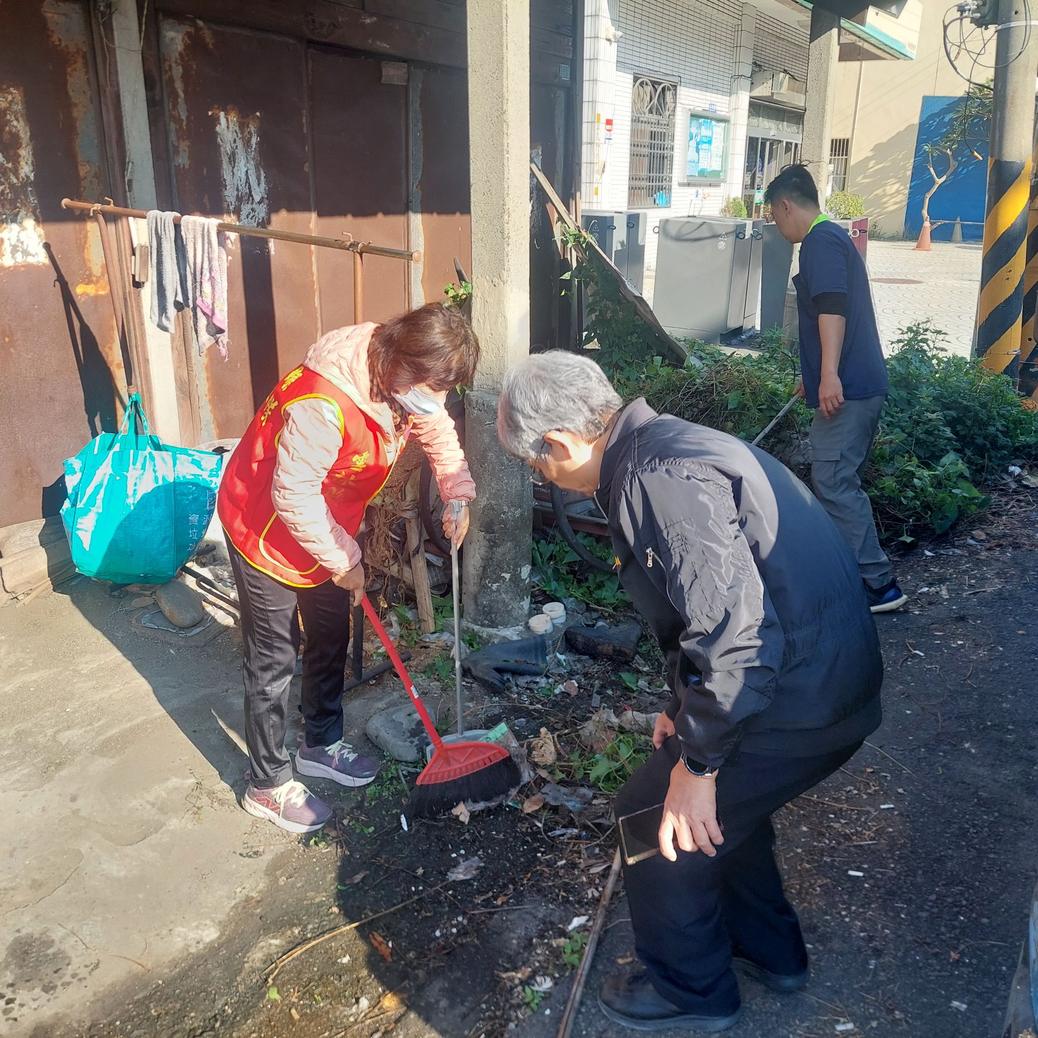 雲林縣榮服處志工居家打掃感動服務 寒冬送暖溫馨送愛-1