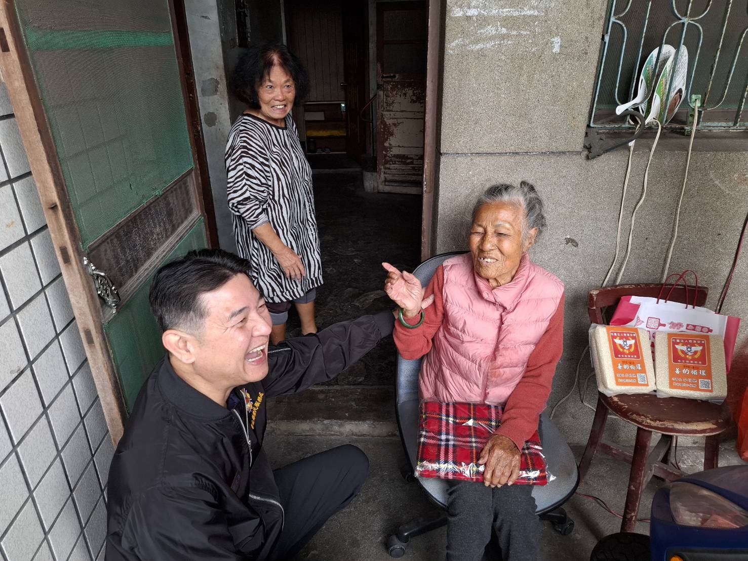 智慧科技x安心守護 彰化縣榮服處遠距守護獨居長輩安全5