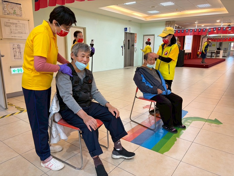 114年12月11日新竹縣針灸醫藥學會公益按摩活動