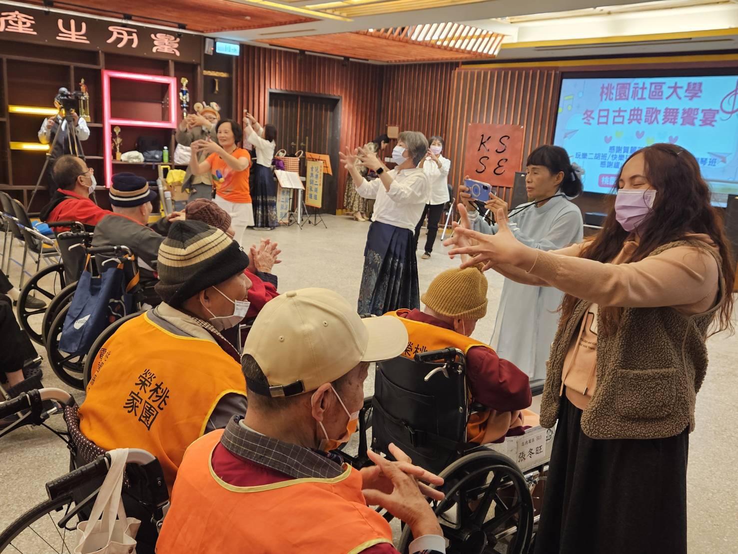 冬季的桃園榮家熱鬧滾滾 🎶